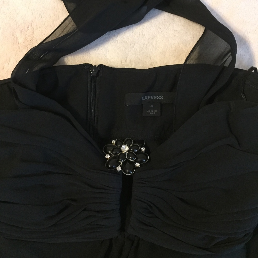 Flowy layered chiffon halter top